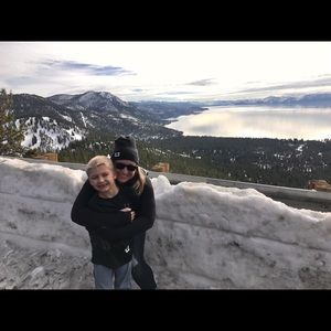 Meet your Posher, Valerie